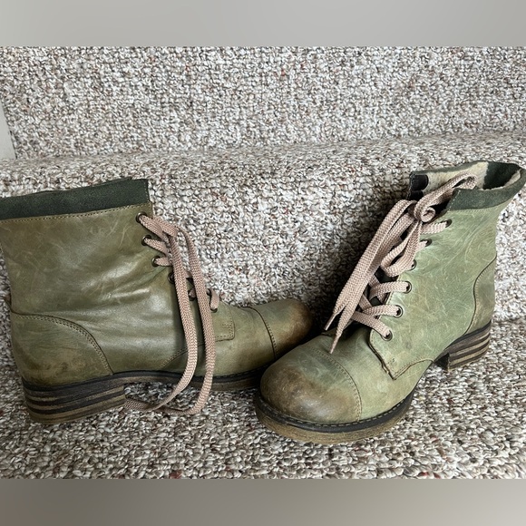 SIZE 39 REMONTE BOOT - Picture 2 of 8